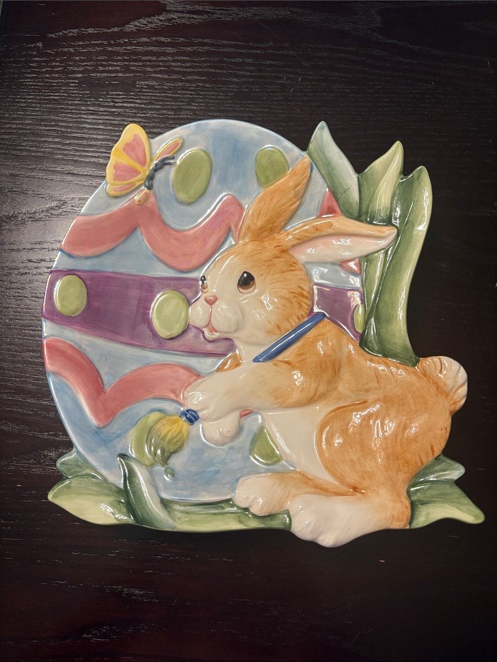 Fitz and Floyd White Ceramic 'Painting Easter Eggs' Wall Plaque